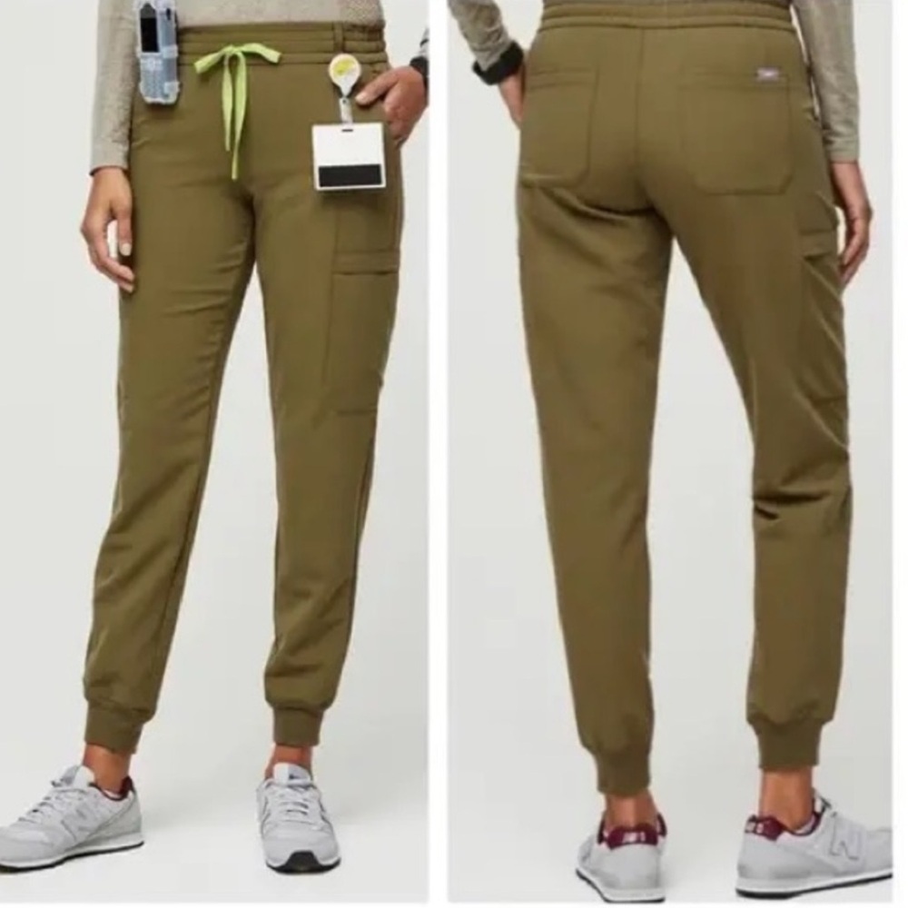 Figs Olive Green Track Joggers Scrubs with Lime Drawstring Size Small Talk